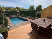 Casa adosada en venta en calle Maria Gay, Llagostera, de...