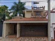 Casa en venta en Calle Pirul, Montebello, Culiacán, Sinaloa