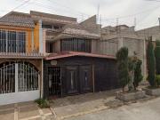 Casa en venta en calle Prado de Tule, col. Prados de...