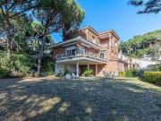 Chalet en venta en calle Riu Segre, Mataró, de 292 m² 6...