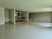Casa en Venta en Calle Tamariz, Lomas Verdes RG 26 262
