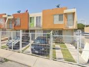 Casa en venta en calle Troas, col. Los Héroes San Pablo,...