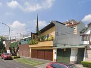 Casa en Venta en Calle Uxmal, Benito Juárez CDMX