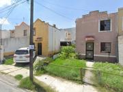 CASA EN VENTA EN CALLE VILLAS DE COLOMBIA, TOPO GRANDE,...