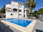 Casa en venta en Calp, Gargasindi Garduix Colina del...