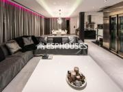 Casa en venta en Calp, Benicolada Las Adelfas. Lujosa y...