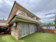 Casa en venta en Cambrils, de 180 m² 4 habitaciones por...
