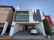 Casa en Venta en Camino Real a Momoxpan, Puebla