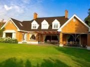 Casa en Venta en Camino Real/ Shopping Mall