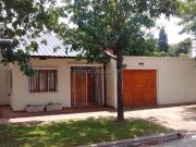Casa En Venta En Campana RECICLADA MODERNA oportunidad...