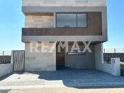 CASA EN VENTA EN CAMPANARIO NORTE 4