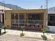 Casa en Venta en Campania, Santa Catarina, Nuevo León KB33