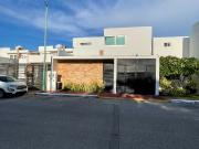 CASA EN VENTA EN CAMPECHE EN PRIVADA ARBOLEDAS 2