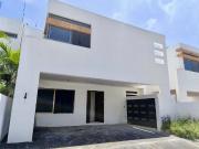 CASA EN VENTA EN CAMPECHE PRIVADA TAMARINDOS