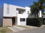 CASA EN VENTA EN CAMPO REAL