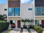 Casa en Venta en Canc?n. Condominio DUKE en Long Island...