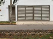 CASA EN VENTA EN CANCUN AV LA LUNA Y AV DEL SOL