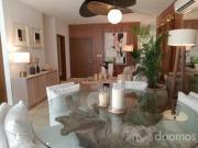 Casa en venta en Cancún con alberca en residencial privado!