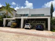 Casa En Venta En Cancun Del Residencial Lagos Del Sol
