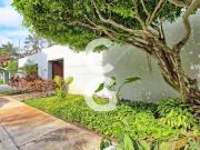 Casa en Venta en Cancún en Residencial Campestre con 4...