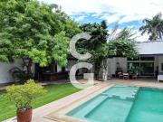 Casa en Venta en Cancún en Residencial Campestre con...