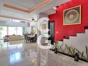 Casa en Venta en Cancun en Residencial Cumbres Con Doble...