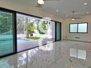 Casa en Venta en Cancun en Residencial Lagos del Sol con...