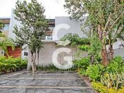 Casa en venta en Cancún en Residencial Lagos del Sol con...