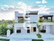 Casa en Venta en Cancún en Residencial Losantos con...