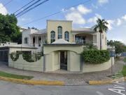 CASA EN VENTA EN CANCUN EN SUPERMANZANA 11 CERCA DE...