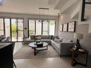 Casa en Venta en Cancún – Exclusiva, con Alberca y...