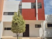 CASA EN VENTA EN CANCUN RESIDENCIAL ARBOLADA SS