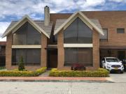 casa en venta en canelon. Cod V4409