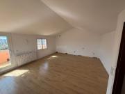 Casa en venta en Canovelles. Casas.