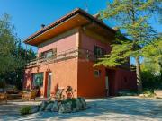 Casa en venta en Canyelles. Casa con licencia turística,...