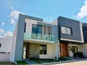 Casa en Venta en Capital Norte Coto Galarza 58