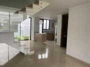 CASA EN VENTA EN CAPITAL NORTE COTO PONTEVEDRA