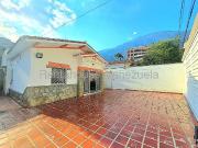 Casa en Venta en Caracas Los Palos Grandes Distrito...