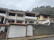 Casa en Venta en Caracas Prados del Este Distrito... Casa en Venta en Caracas Prados del Este Distrito...