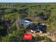 Casa en venta en Cariló