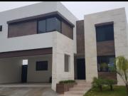 Casa en venta en Carolco, Monterrey, Nuevo León