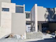 CASA EN VENTA EN CARRETERA NACIONAL