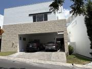CASA EN VENTA EN CARRETERA NACIONAL