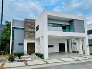 Casa en venta en Carretera Nacional