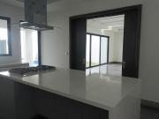 CASA EN VENTA EN CARRETERA NACIONAL, FRAC.GRANADAS DE...