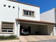 Casa en Venta en Carretera Nacional, Monterrey, N.L...