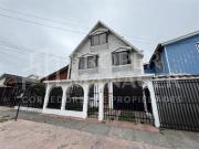 Casa en Venta en Casa 7D 250 m² 3 Pisos con 2...