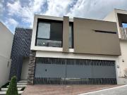 Casa en Venta en Castaños del Vergel, Monterrey NL