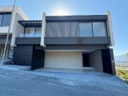 Casa en venta en Castaños del Vergel, Monterrey, Nuevo León