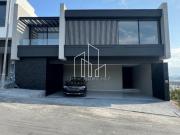 Casa en venta en Castaños del Vergel, Monterrey, Nuevo León